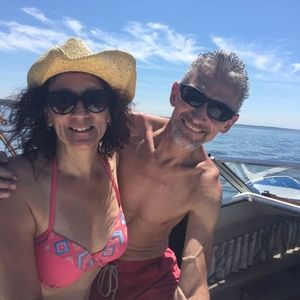 Meet your Posher, Jeanine